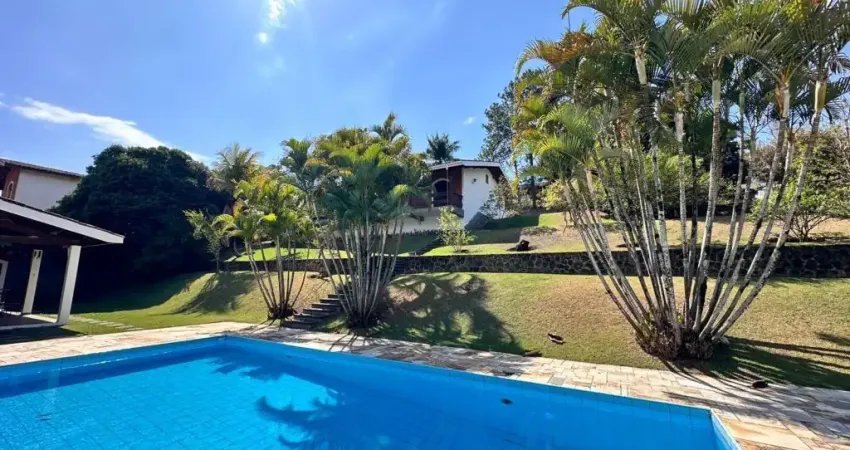 Chácara / sítio com 4 quartos para alugar no Jardim Estância Brasil, Atibaia 