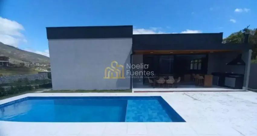 Belíssima casa de alto padrão disponível para venda e locação no Itaporã!