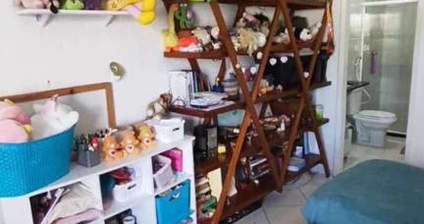 Casa com 3 quartos à venda na Avenida Humaitá, 147, Guarajuba, Camaçari