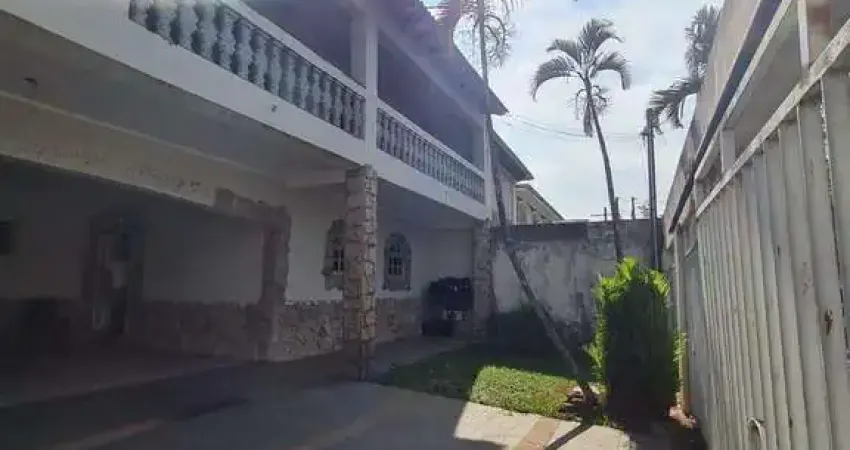 OPORTUNIDADE IMPERDÍVEL NO CHAPADÃO! CASA COMERCIAL À VENDA E PARA LOCAÇÃO
