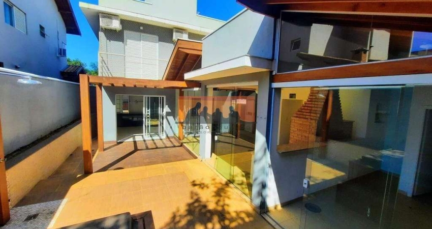 Casa à venda 3 Quartos, 3 Suites, 2 Vagas, 300M², Parque Rural Fazenda Santa Cândida, Campinas - SP