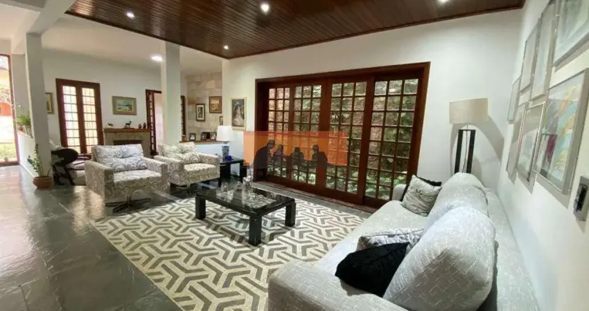 Casa à venda 6 Quartos, 6 Suites, 4 Vagas, 980M², Parque das Universidades, Campinas - SP