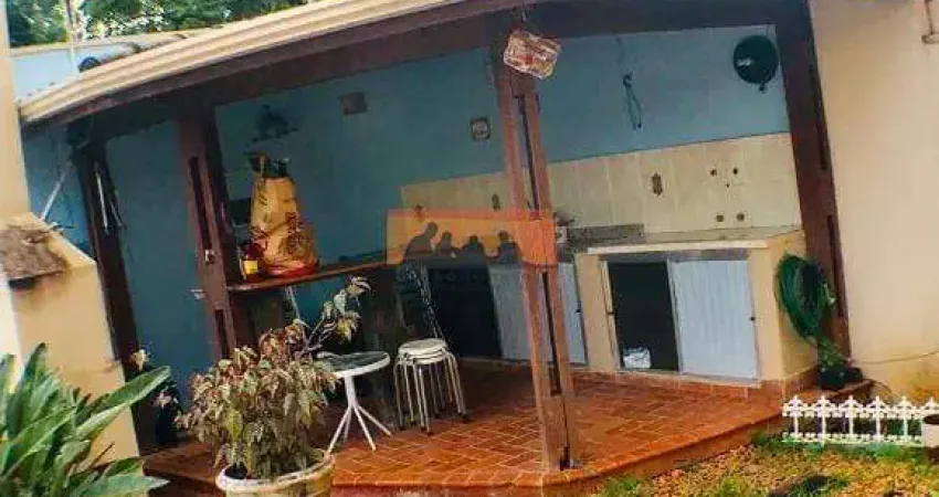 Casa à venda 4 Quartos, 2 Suites, 4 Vagas, 429.01M², Cidade Universitária, Campinas - SP