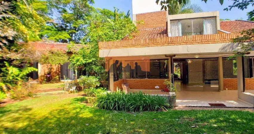 Casa à venda 4 Quartos, 1 Suite, 2 Vagas, 882.6M², Cidade Universitária, Campinas - SP
