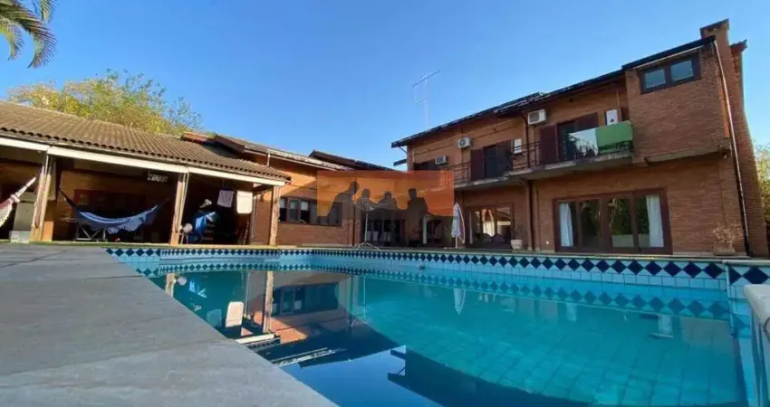 Casa à venda em Condomínio fechado 3 Quartos, 3 Suites, 4 Vagas, 1143M², Cidade Universitária II, Campinas - SP