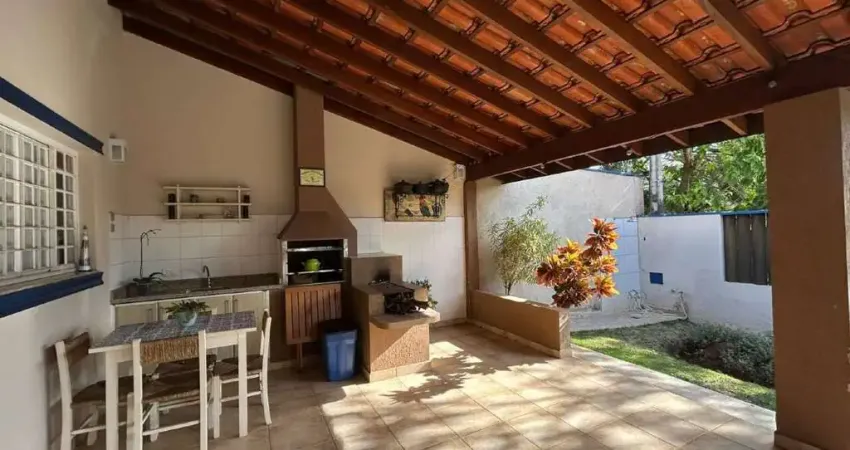 Casa em Campinas (Cidade Universitária II) – 188,72 m² Interna, 300 m² de Terreno, 3 Suítes