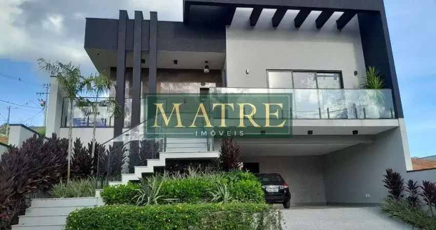 Linda casa em condomínio com 03 suítes