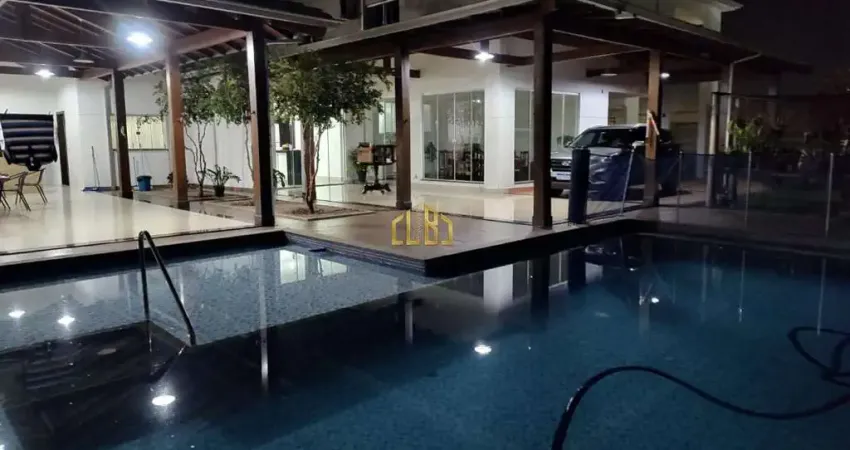 Belíssimo sobrado á venda 04 suítes , sendo 01 suíte master bairro jardim cerrados - várzea grande