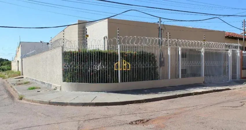 Casa com 3 quartos à venda na Rua Vinte e Sete, 14, Morada do Ouro, Cuiabá