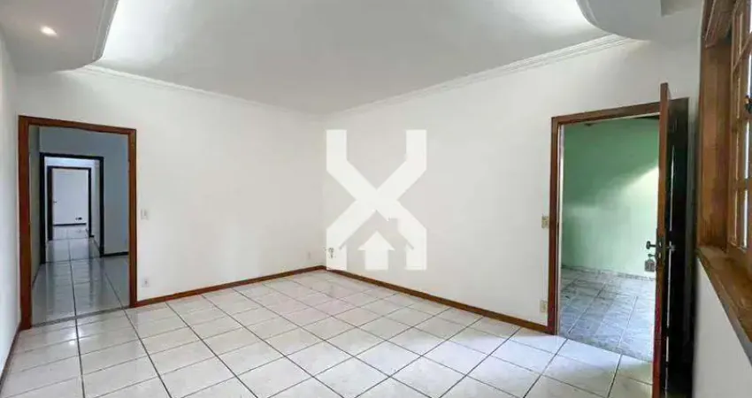Casa à venda, 3 quartos, 1 suíte, 2 vagas, Santa Amélia - Belo Horizonte/MG