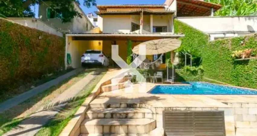 Casa à venda, 3 quartos, 3 suítes, 4 vagas, renascença - Belo Horizonte/MG