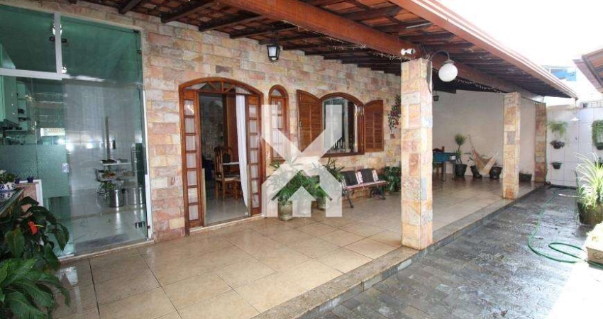 Casa à venda, 3 quartos, 1 suíte, 8 vagas, Dona Clara - Belo Horizonte/MG