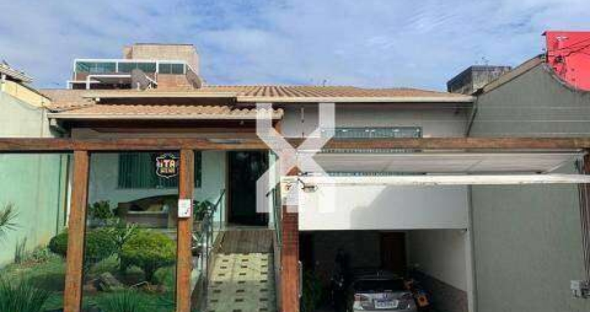 Casa à venda, 5 quartos, 2 suítes, 3 vagas, Nova Floresta - Belo Horizonte/MG