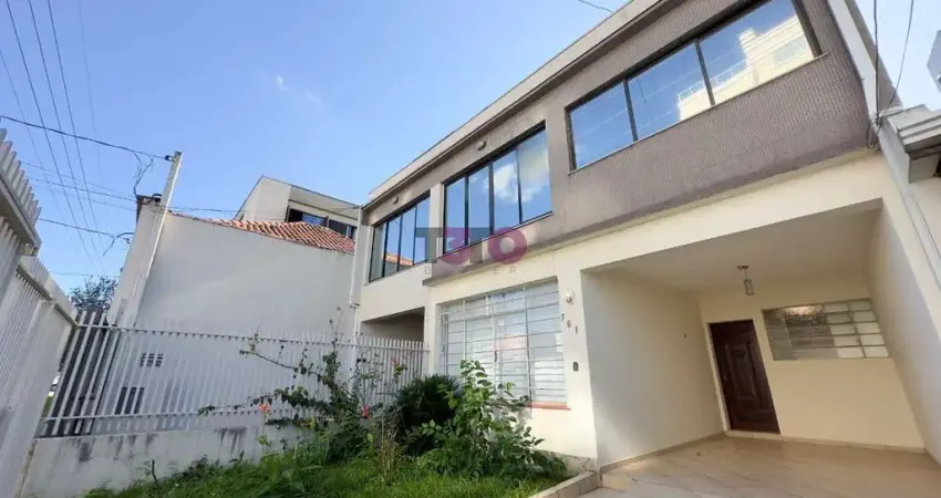 Casa com 3 quartos à venda na Rua Sete de Abril, 761, Alto da Rua XV, Curitiba
