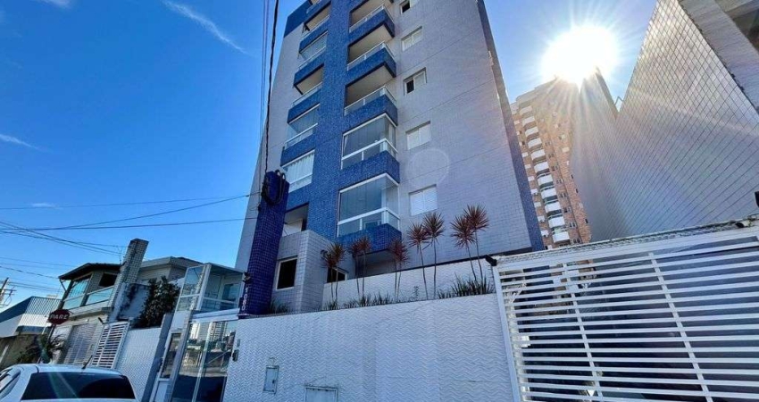 Apartamento em Praia Grande, na Vila Guilhermina, com 02 dormitórios.