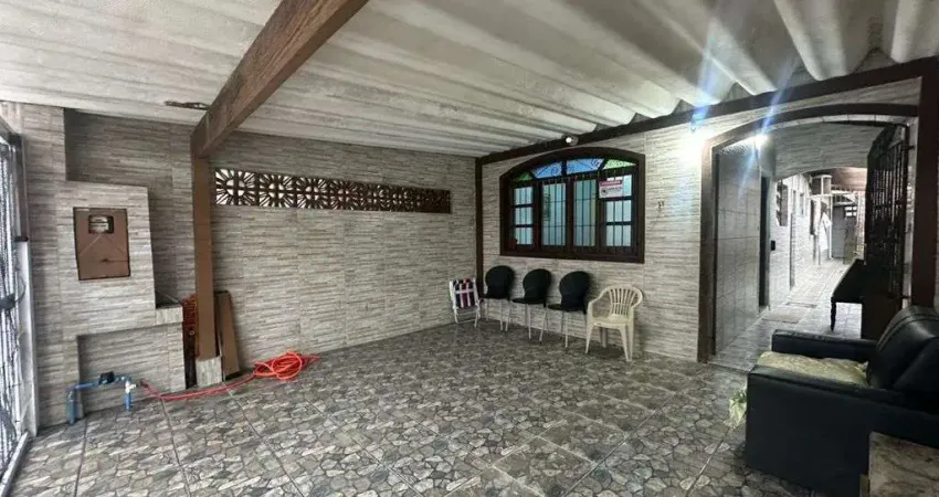 Casa em praia grande, no maracanã com 03 dormitórios por r$ 380 mil