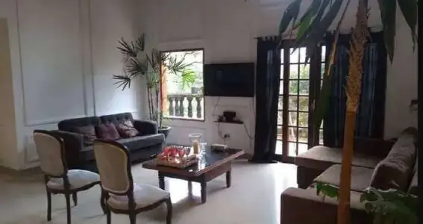 Casa em condomínio fechado com 4 quartos à venda na Rua Silverstone, Jardim São João, Jandira