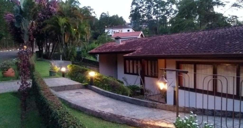 CASA A VENDA CONDOMÍNIO REFUGIO DOS PINHEIROS - ITAPEVI