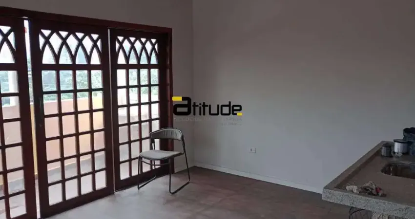 CASA LOCAÇÃO JARDIM SÃO LUIS (ENTRADA COMPARTILHADA)