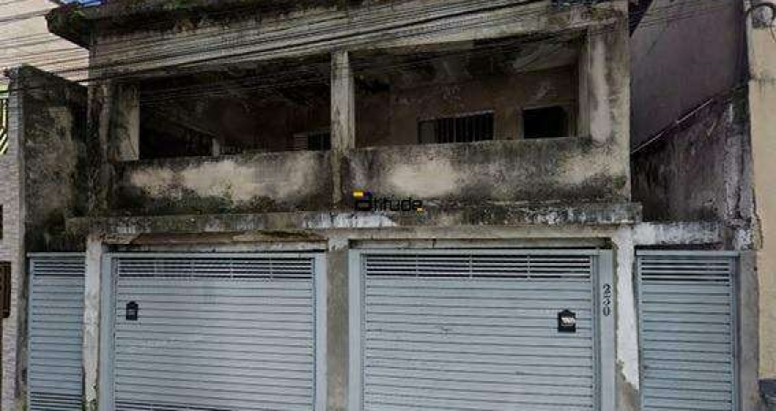 Casa com 9 quartos à venda na Rua Guarantã, Vila Veloso, Carapicuíba