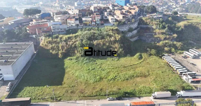 Terreno 5.570 m² em Condomínio Fechado – Polo Industrial Jandira II – Locação!