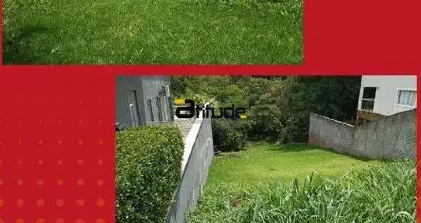 Terreno à venda na Rua Sabiá, Suru, Santana de Parnaíba