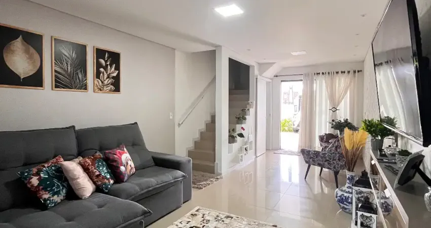 Casa com 3 quartos à venda no Saguaçu, Joinville
