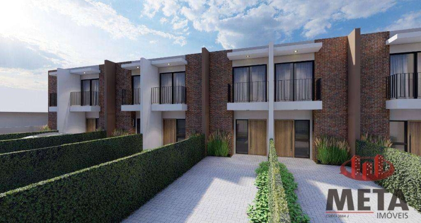 Casa com 2 dormitórios à venda, 92 m² por R$ 626.739,73 - Boa Vista - Joinville/SC