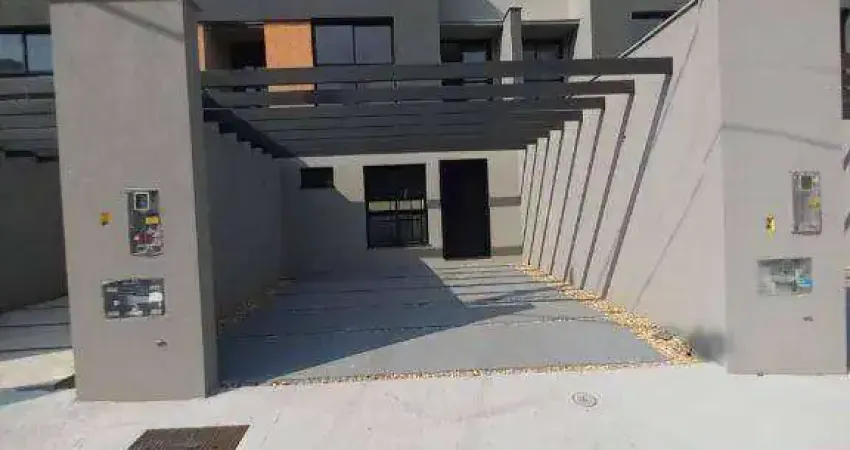 Casa com 3 dormitórios à venda, 135 m² por R$ 879.000,00 - Anita Garibaldi - Joinville/SC