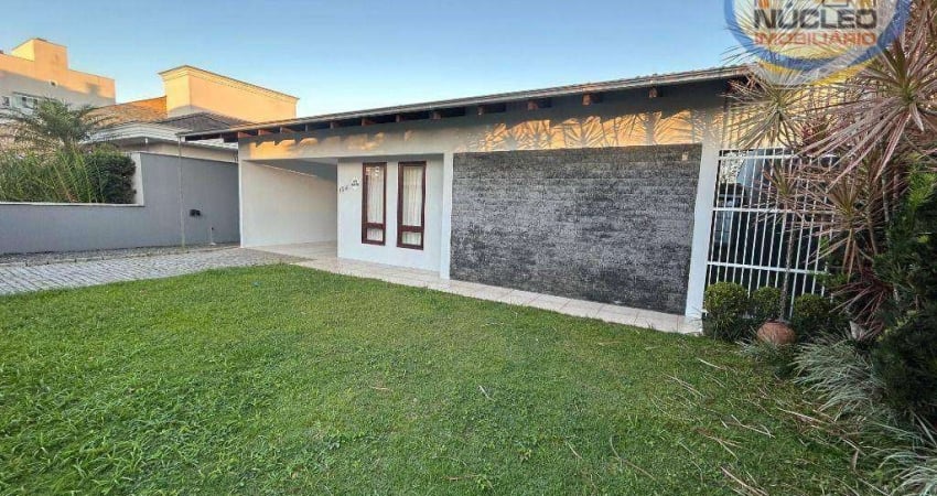 Casa com 3 dormitórios à venda, 154 m² por R$ 680.000,00 - Bom Retiro - Joinville/SC