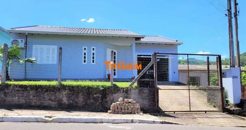 Casa com 2 quartos à venda na Rua Chapecó, 264, São José, Novo Hamburgo