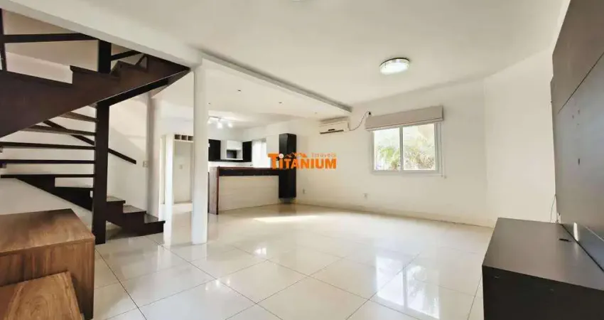 Casa à venda com 3 dormitórios, sendo 1 suíte - Bairro Rondônia - Novo Hamburgo