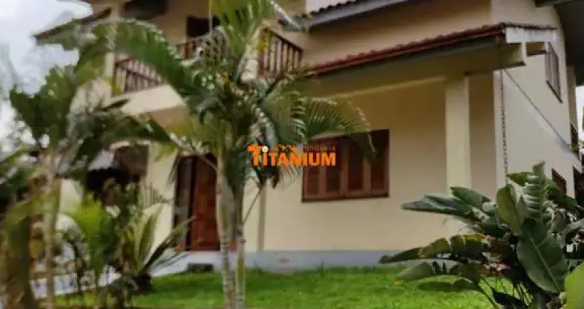 Casa residencial com terreno de 2.150,00 m2 ótimo para edificação, à venda em novo hamburgo .