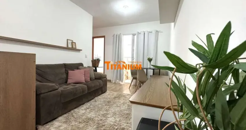 Apartamento com 2 dormitórios, praticamente todo mobiliado, sacada com churrasqueira, garagem, prédio com elevador, ótima localização à venda no Bairro Vila Rosa, Novo Hamburgo