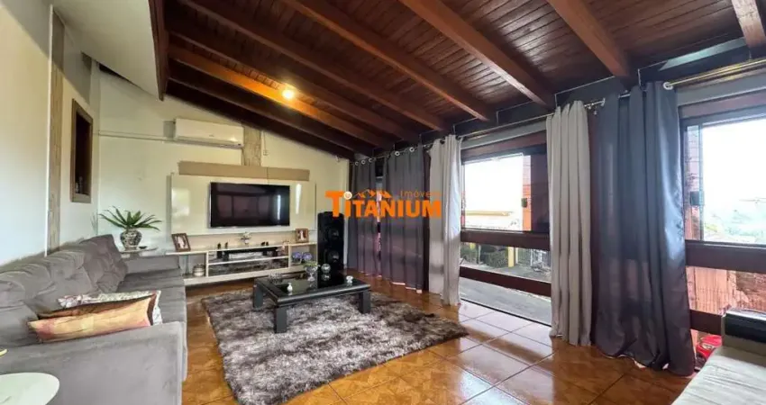Casa à venda semimobiliada com 3 dormitórios sendo 1 deles suíte, pátio nos fundos, garagem para 2 carros, no Bairro Ouro Branco em Novo Hamburgo