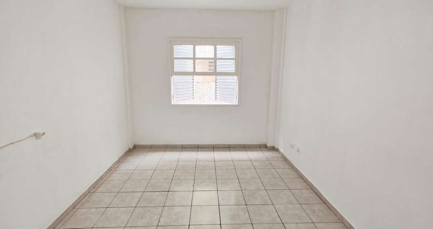 VENDA DE LINDA KITNET DE 30 m2 S/ LAUD&#202;MIO, 1 VAGA DE GARAGEM INSUFICIENTE PARA INVESTIMENTO AIRBNB NA PONTA DA PRAIA EM SANTOS - SP