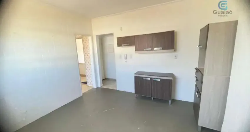 Vendo lindo e amplo Apartamento de 2 dormitórios e terceiro reversível na Ponta da Praia em Santos