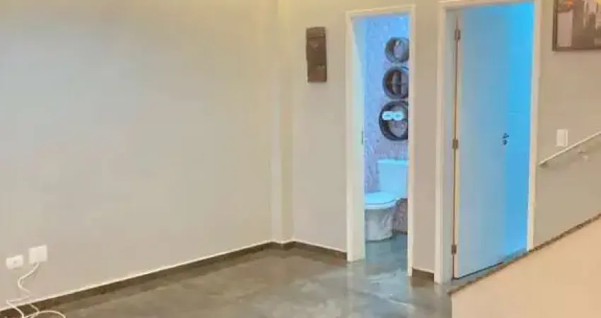 Vendo sobrado geminado, 03 dormitórios, Campo Grande, Santos