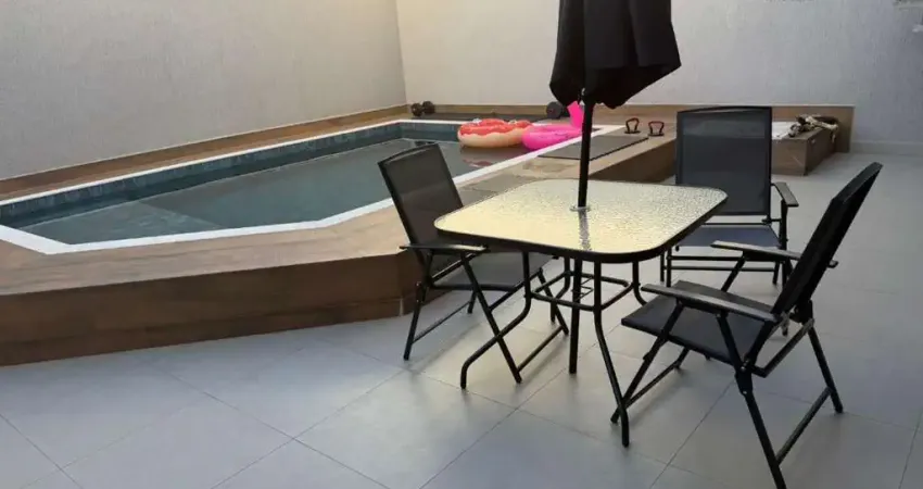 Vendo linda casa, 04 dormitórios, canto do forte, praia grande