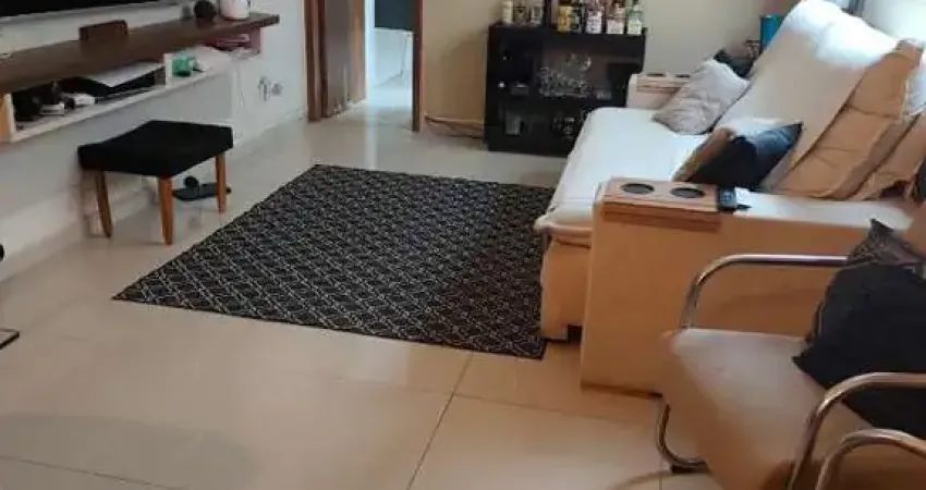 Vendo linda sobreposta baixa de 2 dormitórios e suíte na vila são jorge em santos