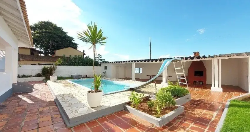 Casa com 3 quartos à venda na Rua Santa Tereza, 504, Balneário, Florianópolis