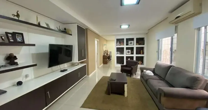 Casa com 4 quartos à venda na Rua João Evangelista da Costa, 638, Jardim Atlântico, Florianópolis