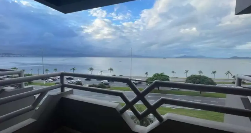 Apartamento com 3 quartos à venda na Avenida Avenida Governador Irineu Bornhausen, 3770, Agronômica, Florianópolis