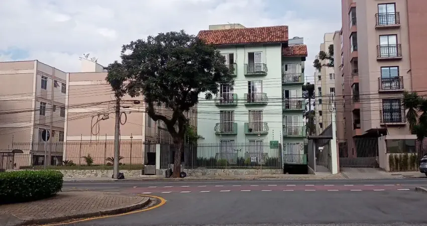 Apto Água Verde, 3 dorms, Av. Dos Estados,555