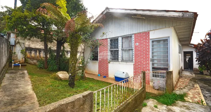 Oportunidade máxima em colombo!  duas casas + edícula + terreno gigante na melhor localização!