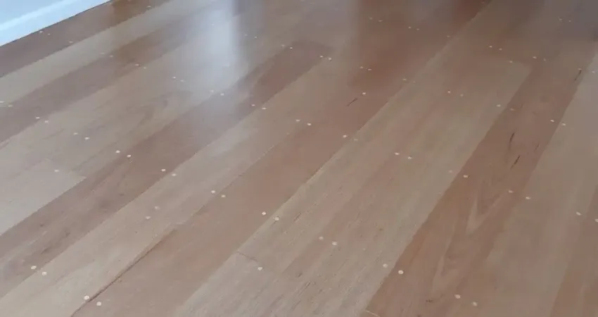 Apartamento  03 dormitorios e uma suite,com fogao maquina de lavar