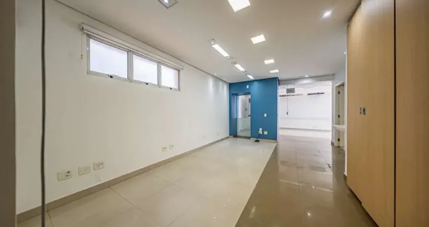 Casa comercial à venda na Rua Doutor Lopes de Almeida, Vila Mariana, São Paulo