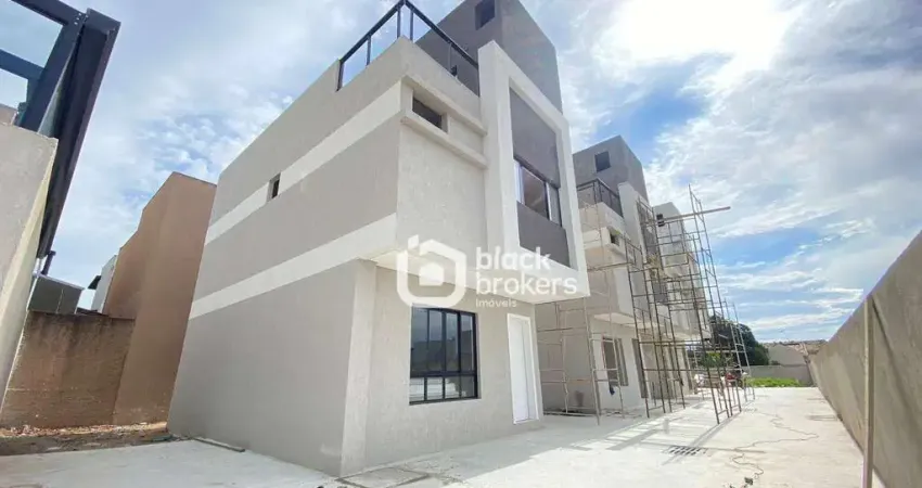 Sobrado com 3 dormitórios à venda, 131 m² por R$ 599.900,00 - Xaxim - Curitiba/PR