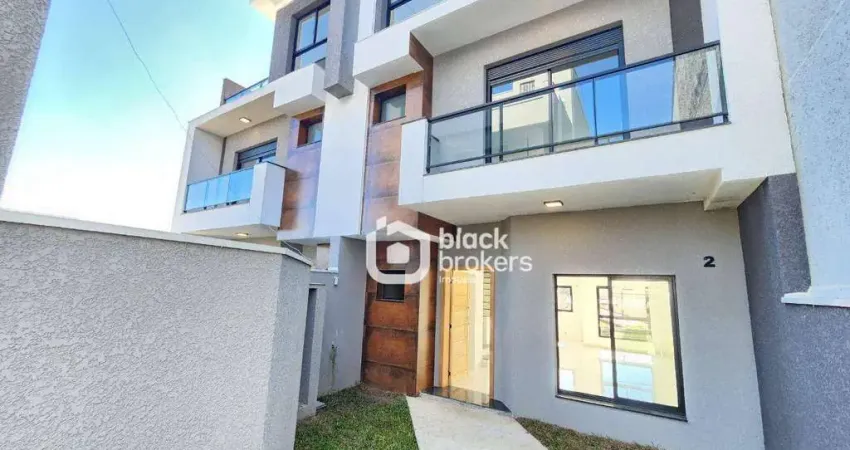 Lindo sobrado com 3 Dormitórios sendo 1 suíte, terraço, e um porão com 58 m² de espaço para opção de uma sala de TV, no Fanny-Curitiba-PR
