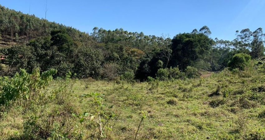 Terreno excelente liberado para construir